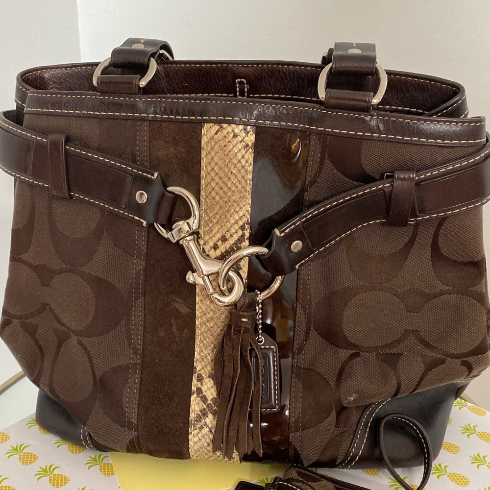 Coach handbag 👜 - Picture 2 of 4